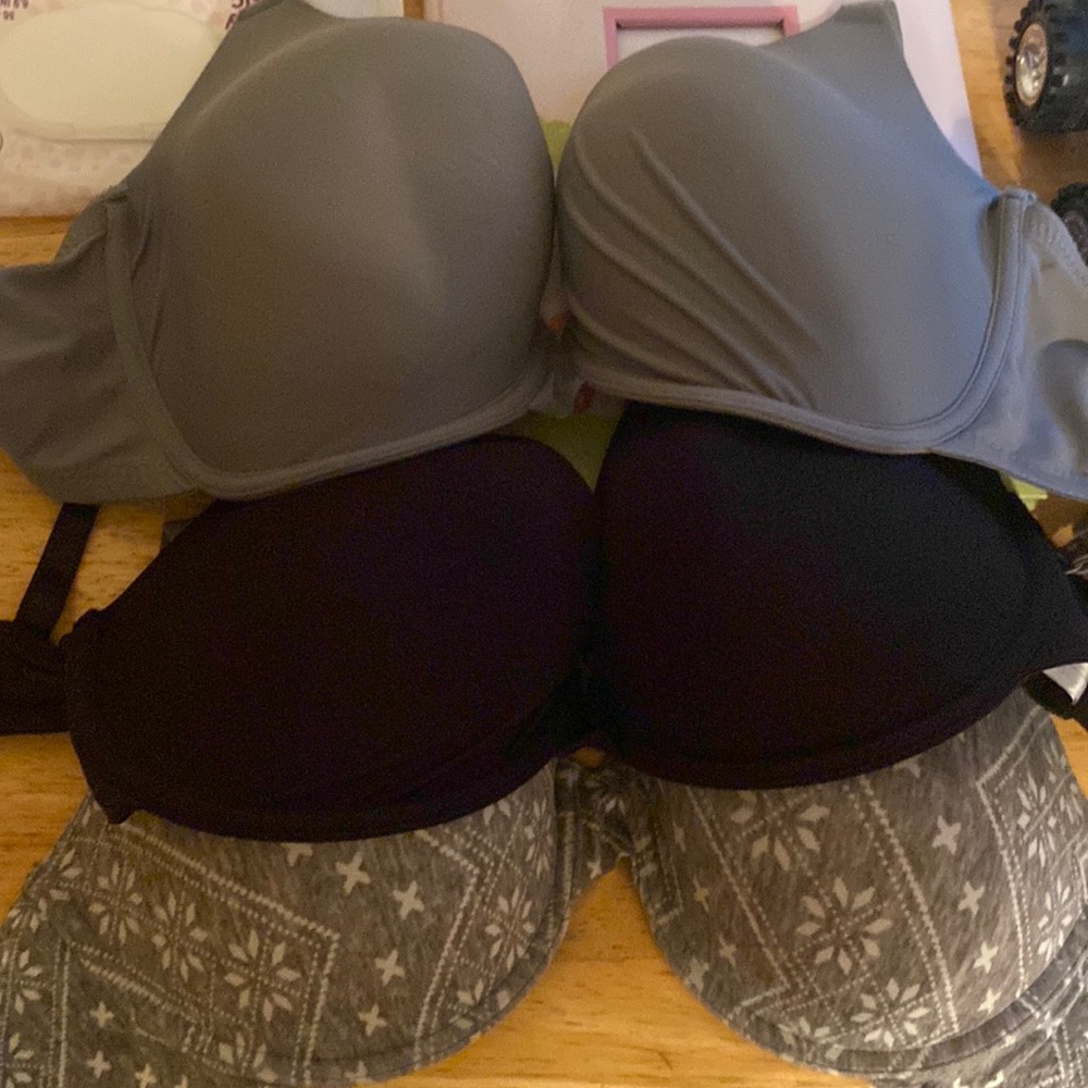 38DD bras